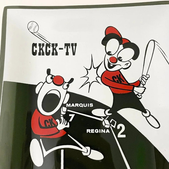 Vtg CKCK TV The Home Run Station Glass Tray Plate  Regina Advertising 9 x 7 In - Picture 2 of 16